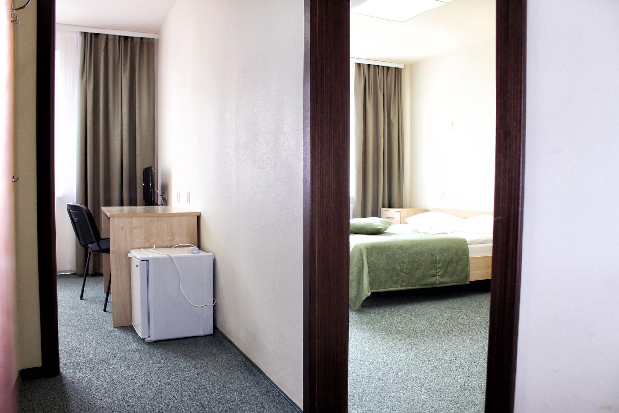 Sport Time Hotel Minsk Esterno foto