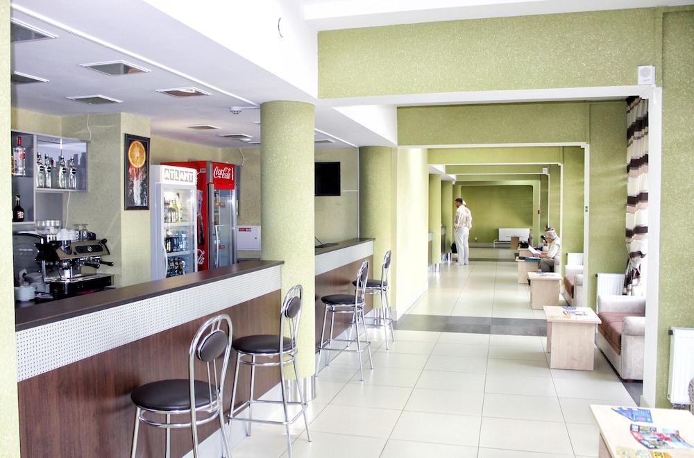Sport Time Hotel Minsk Esterno foto