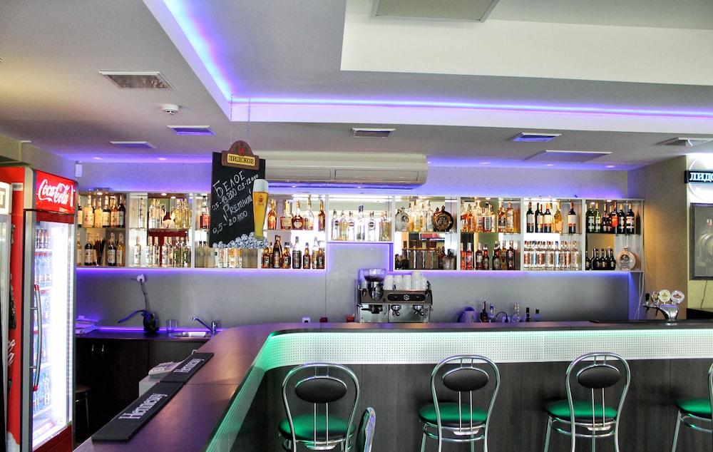 Sport Time Hotel Minsk Esterno foto
